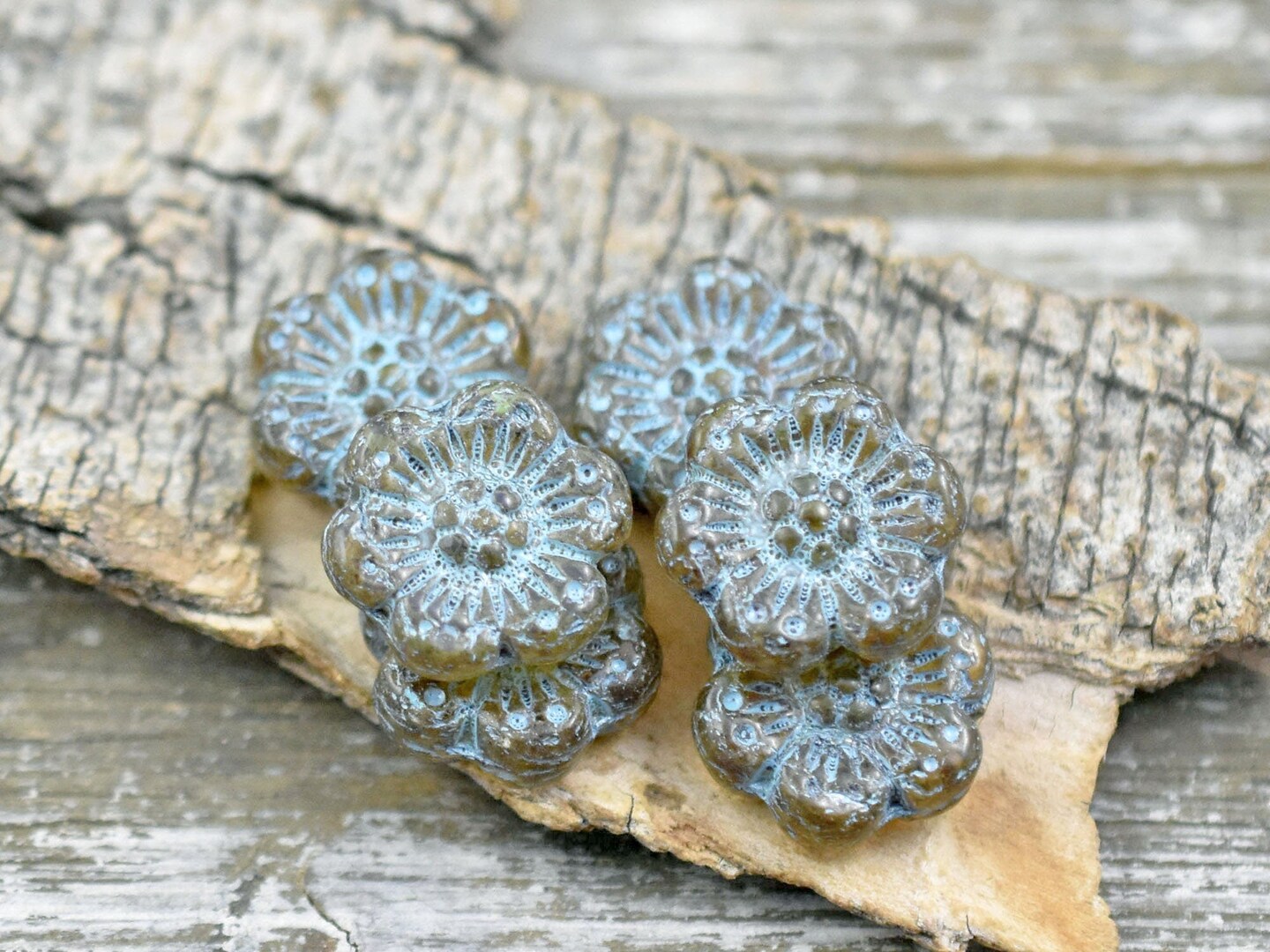 *6* 14mm Turquoise Washed Pale Topaz Wildflower Beads