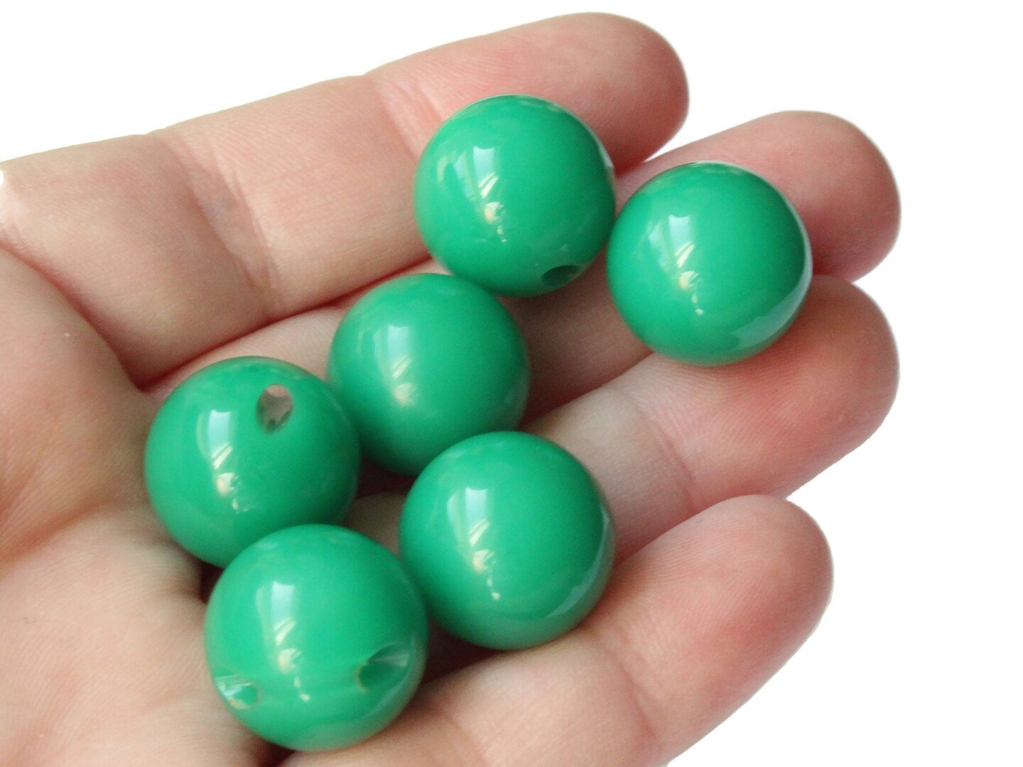 6 16mm 5/8 Inch Green Vintage Lucite Ball Buttons