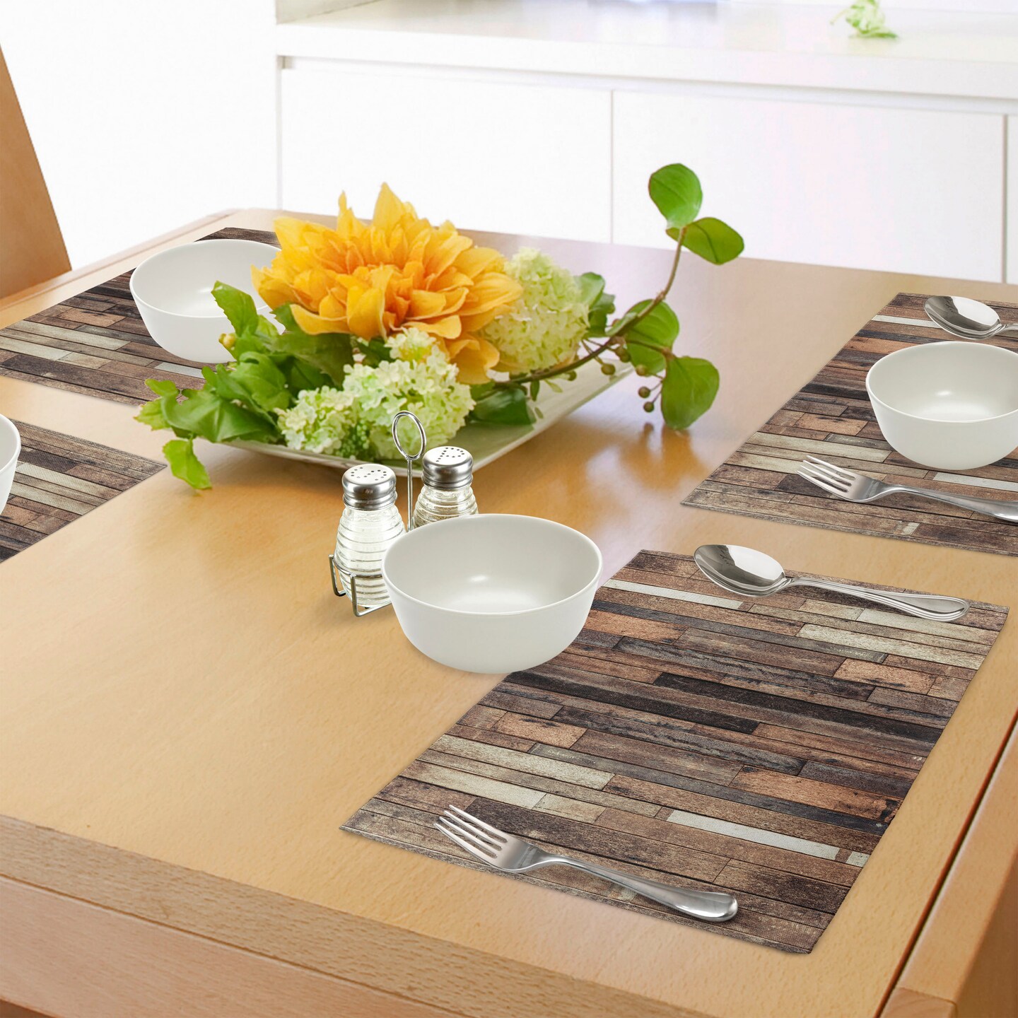 Ambesonne Wooden Print Place Mats Set of 4, Brown Old Hardwood Floor Plank Grunge Lodge Garage Loft Rural Natural Graphic, Washable Fabric Placemats for Dining Table, Standard Size, Brown