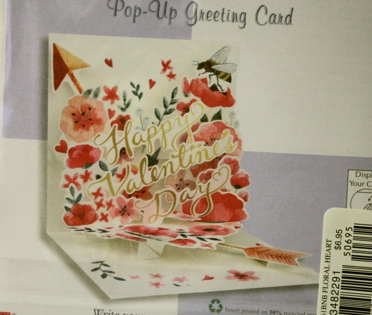 Treasures Pop-Up Floral Heart Valentine&#x27;s Day Greeting Card