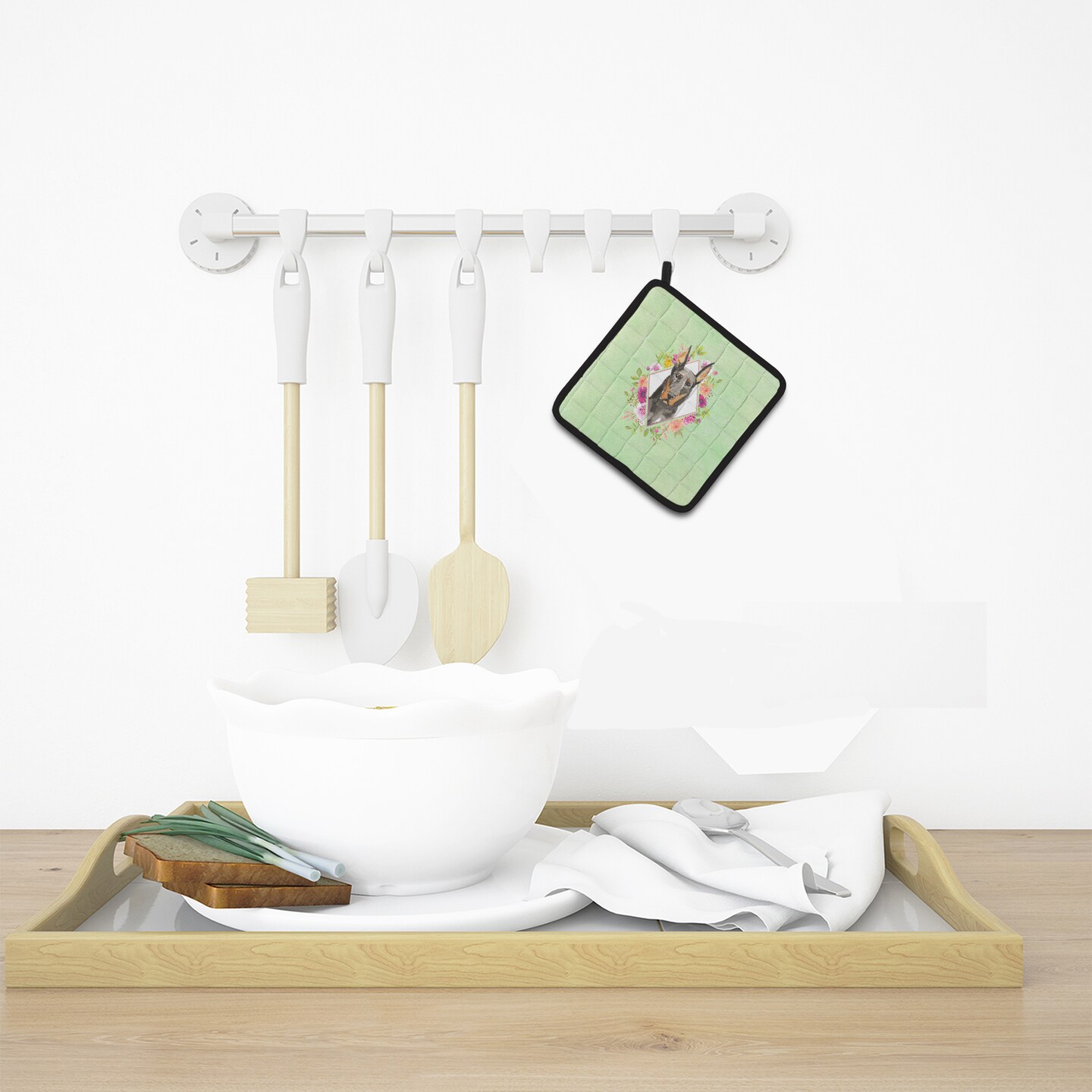 Caroline's Treasures Doberman Pinscher Green Flowers Pair of Pot Holders - Thumbnail 5