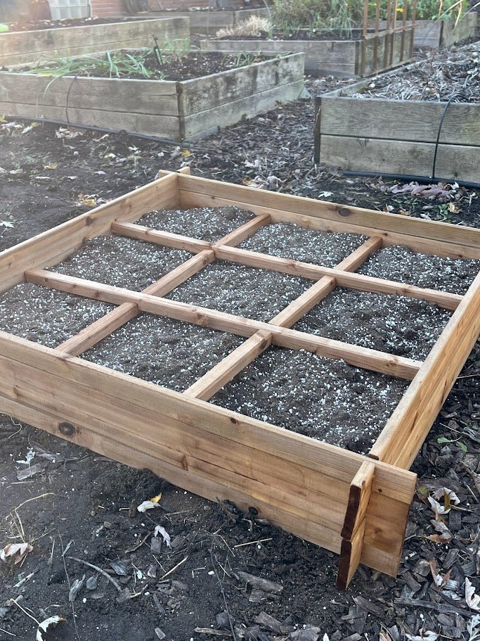 Wood Raised Garden Bed - with Grid