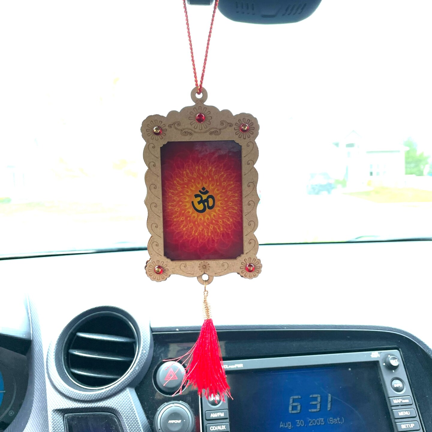 Hindu Car Hanging Ornament Car Hanger Photo Frame Rear View Mirror Car Charm Interior Decoration Accessories Car Dashboard Decor Ganesha Krishna Hanuman Om Balaji Shiv (pack Of 1)