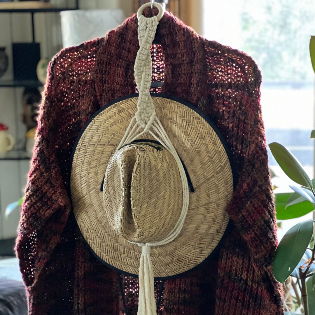 Chain & Tassel Decor Straw Hat display picture 1