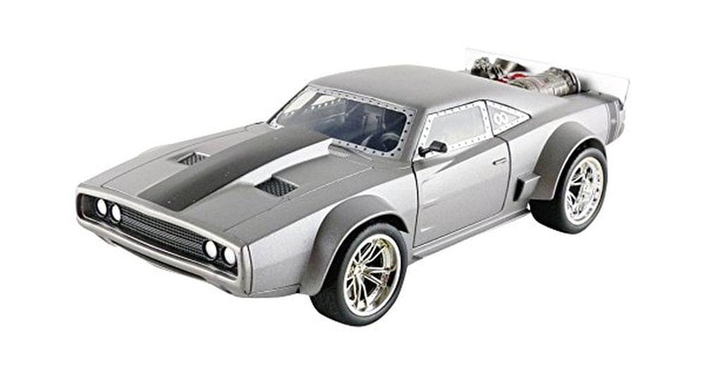 Fast &#x26; Furious 1:24 Diecast Vehicle: Dom&#x27;s Ice Charger