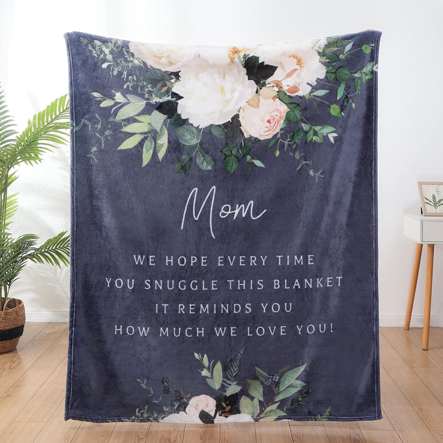 Super Soft Love: A Warm Mother&#x27;s Day Blanket Gift for Mom