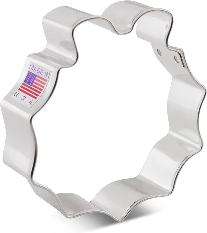 Ann Clark Christmas Wreath Cookie Cutter, 3.5&#x22;