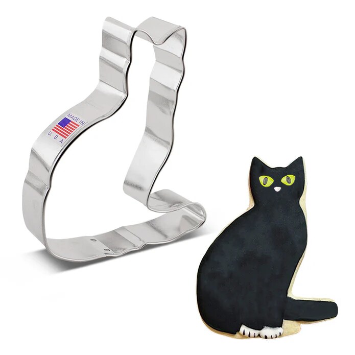 Ann Clark Cat w/ Tail Sitting Cookie Cutter 4 1/4&#x22;