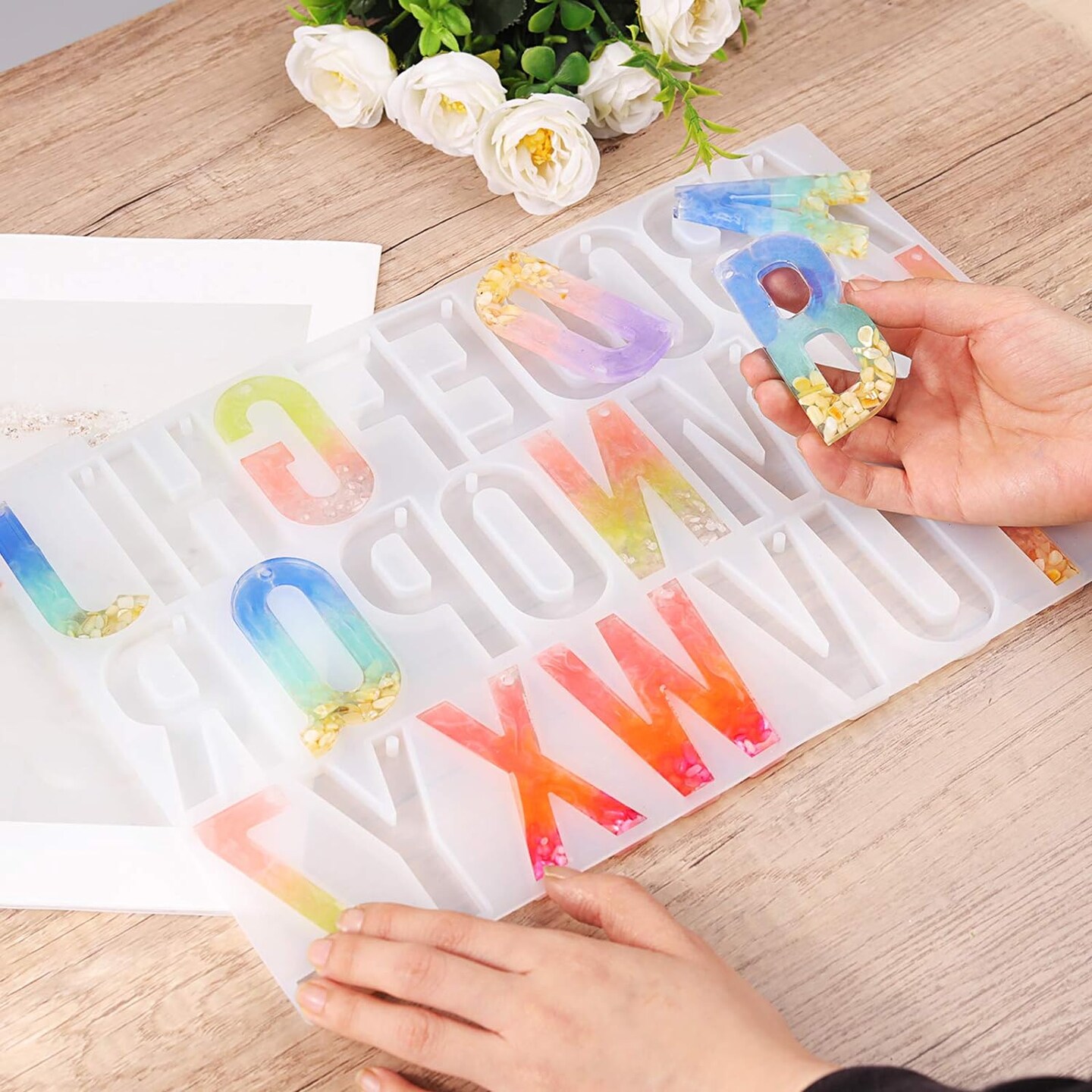 Alphabet Keychain Molds with Hole, Large Alphabet Resin Silicone Molds for Epoxy, Resin Letter Molds for Keychain Jewelry Pendant Making