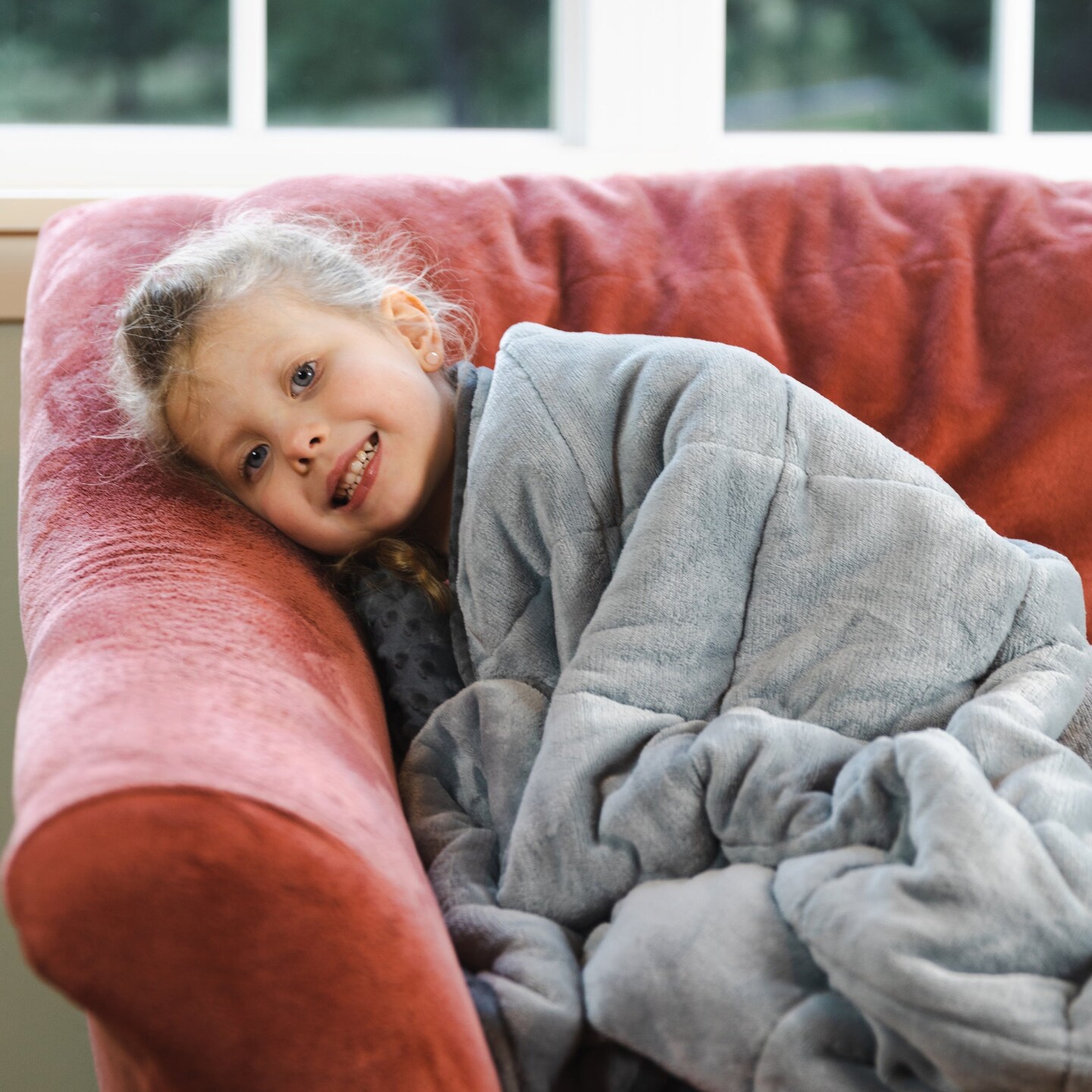 Soft Fleece Weighted 10lb Medium Sensory Blanket for Kids, 65&#x22; x 45&#x22;