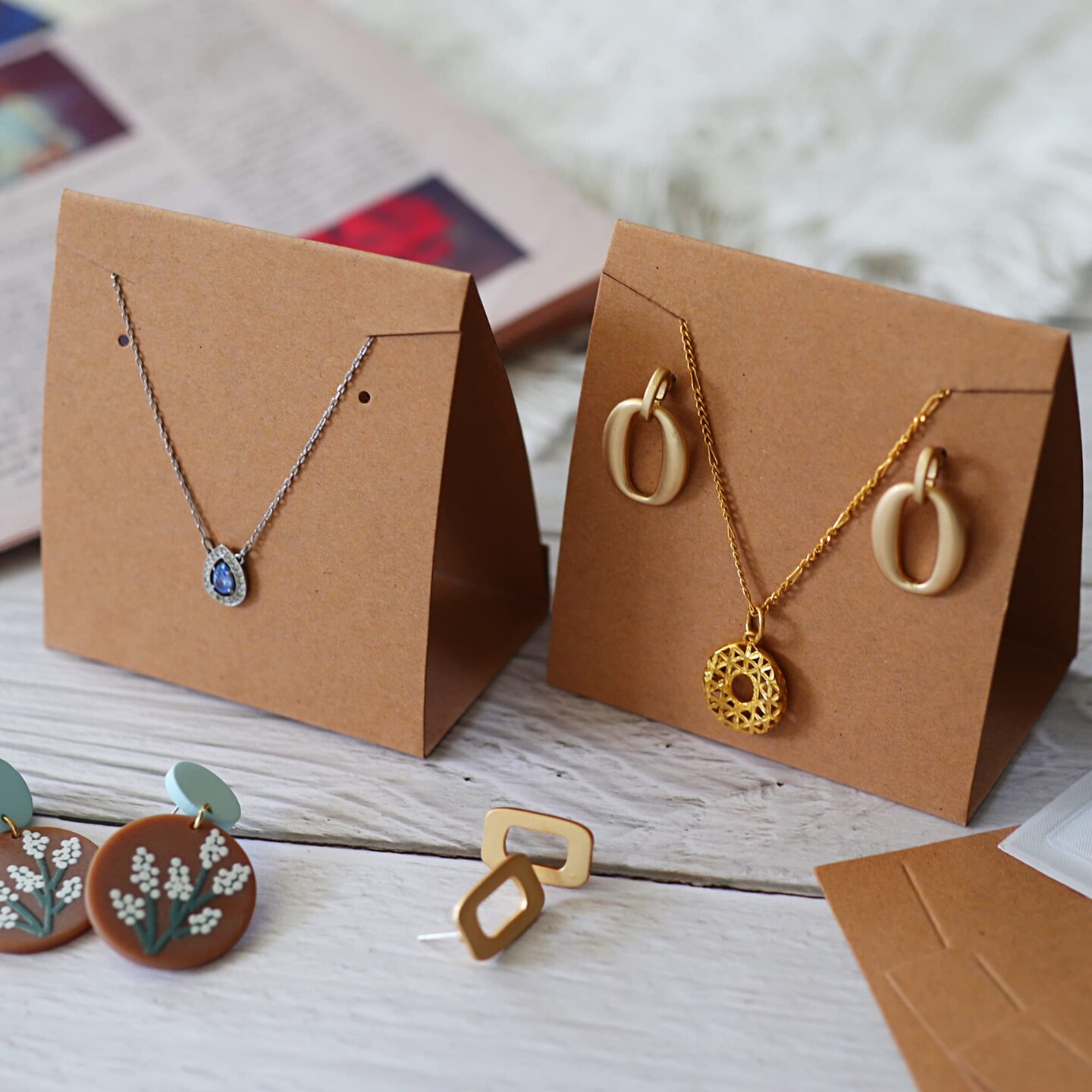 50 Pieces Standing Jewelry Cards with Necklace Pouch, Earring Holder Cards Earring Cards for Selling Necklace Earring Packaging for Small Business Jewelry Packaging Supplies