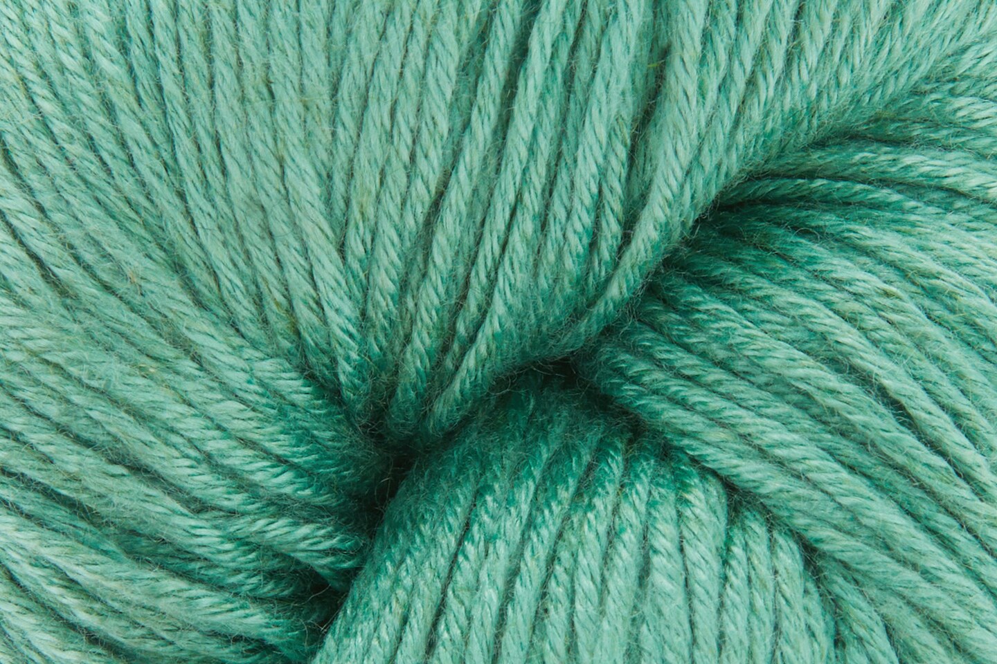 Magnolia by Universal Yarn - Cashmere/Modal Super Fine Yarn - 114 Citrus Leaf