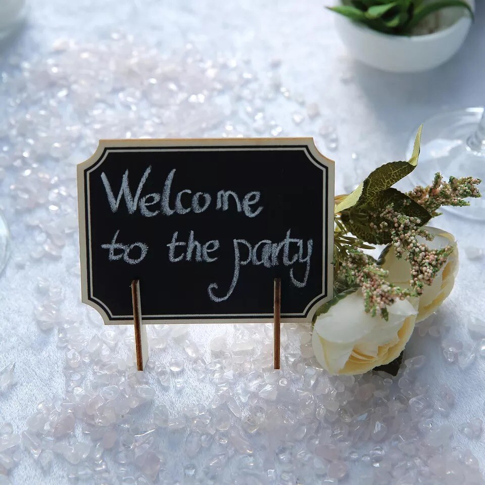 50 pcs 3&#x22;x4&#x22; Black Mini Chalkboards Signs with Wood Easels