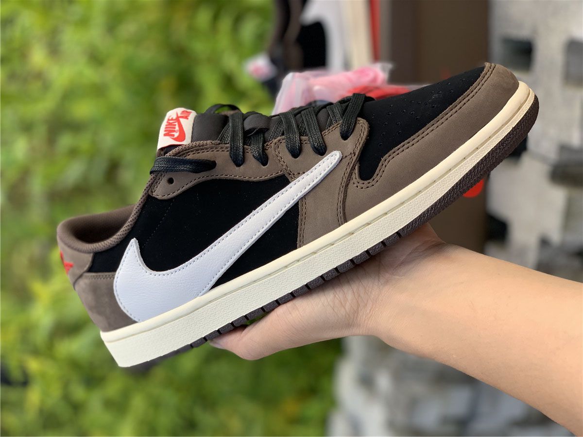 Tra.vis Sc.ott x Air Jordan 1 Low OG SP Dark Mocha For Men And 