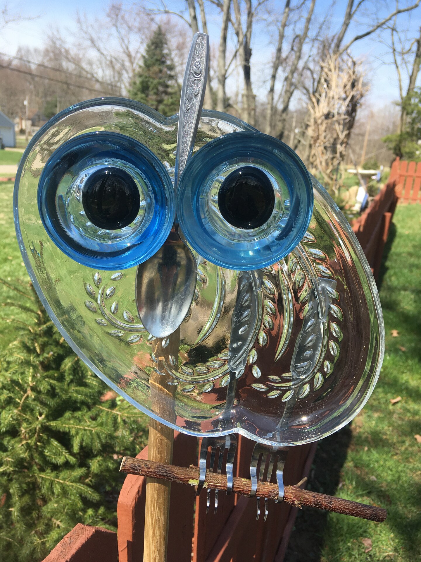 Garden art, owls, garden owls, repurposed glass, yard art | MakerPlace ...