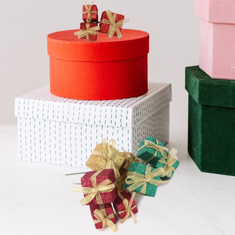 Gift boxes online michaels