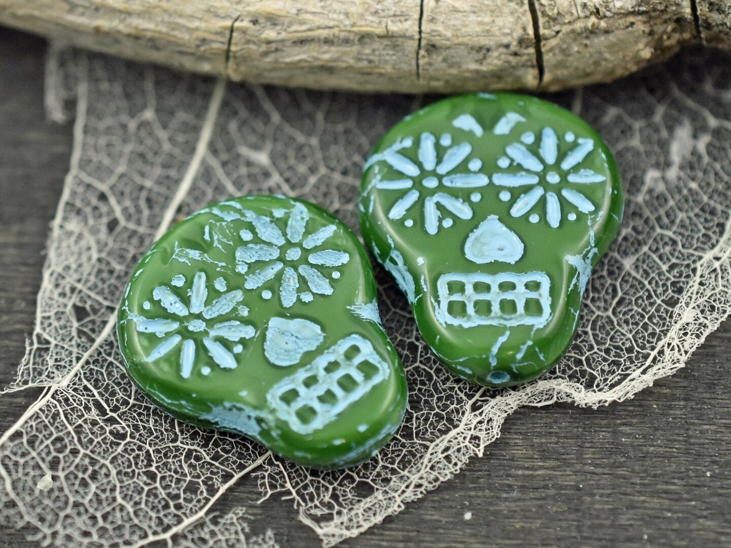 *10* 20x17mm Turquoise Washed Green Silk Sugar Skull Beads