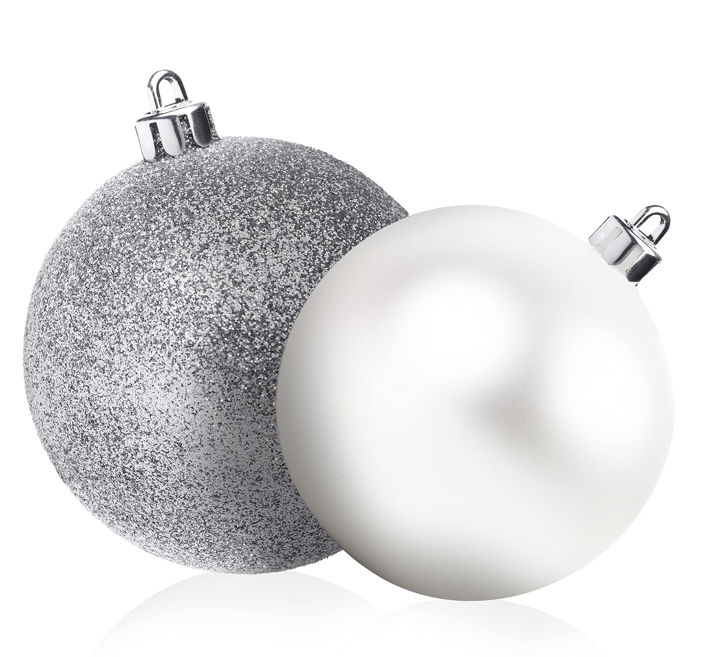R N&#x27; D Toys 100 Silver and White Christmas Ornament Balls Shatterproof + 100 Metal Ornament Hooks, Hanging Ornaments for Indoor/Outdoor Christmas Tree, Holiday Party, Home D&#xE9;cor