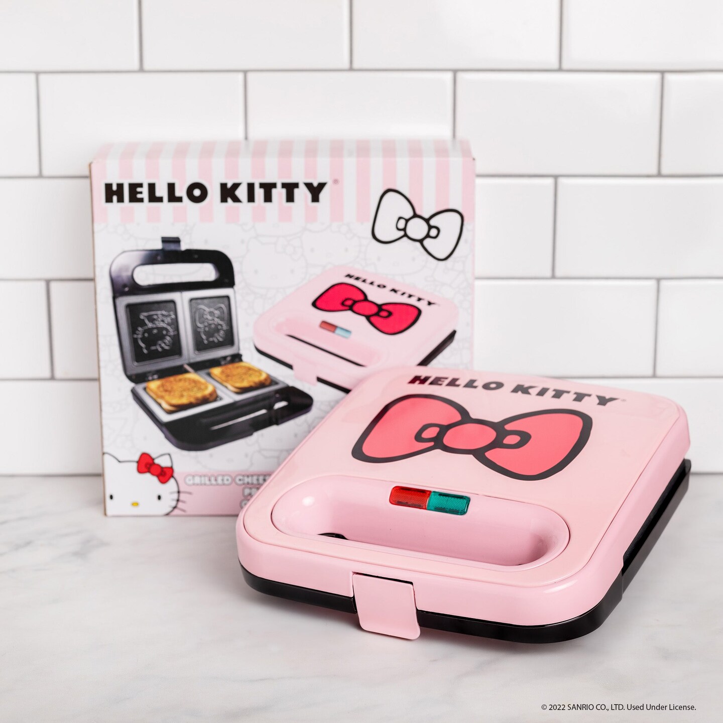 Uncanny Brands Hello Kitty Pink Grilled Cheese Maker