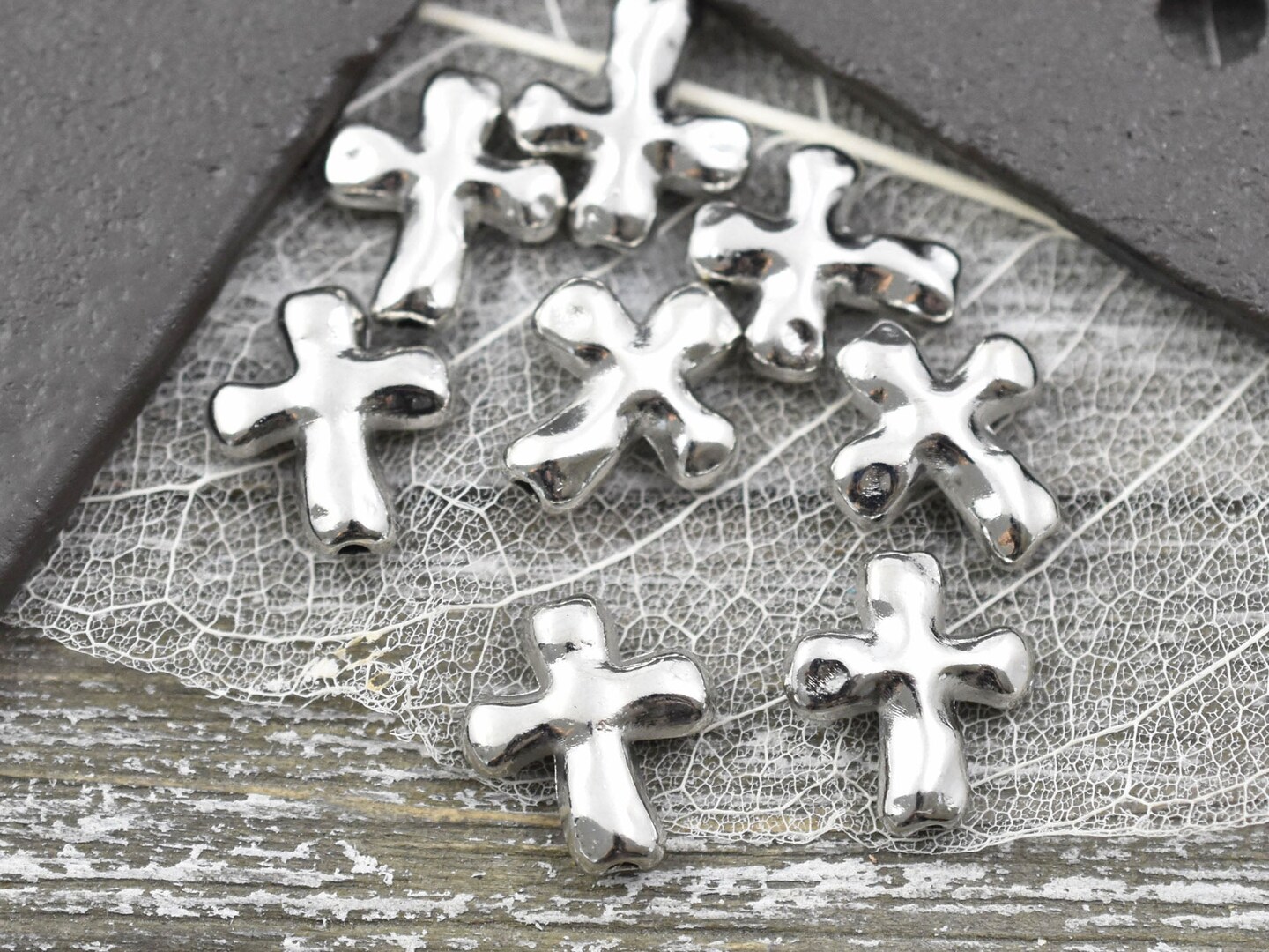 15* 14x12mm Antique Silver Cross Beads