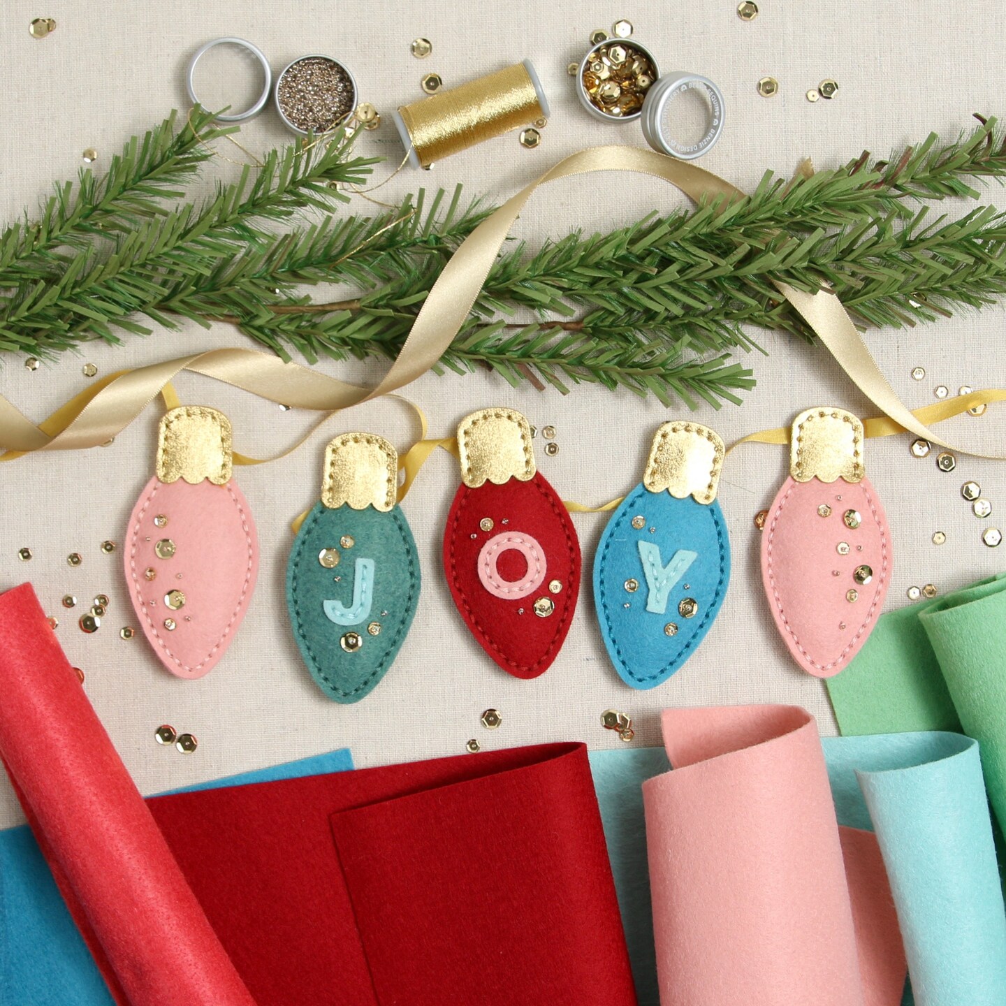 Alphabet Deep Etch Die, Stitchable Letters