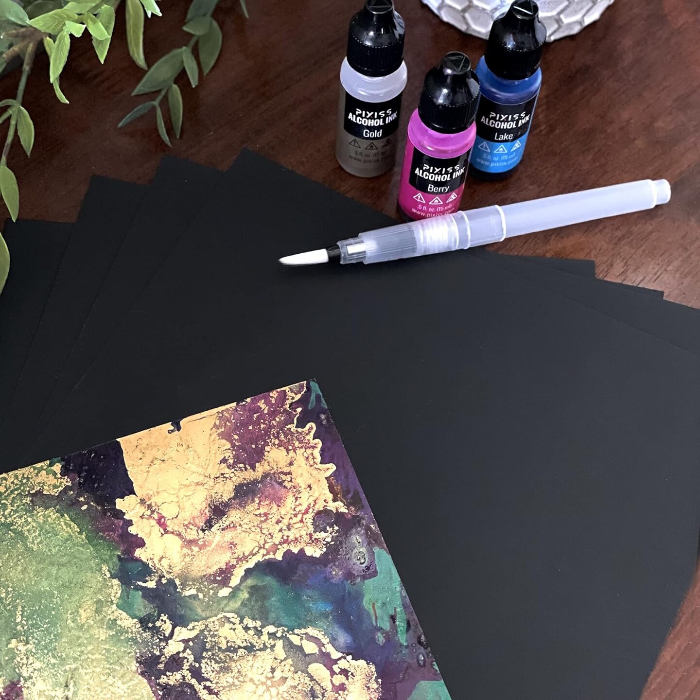 Black Alcohol Ink Paper 25 Sheets Heavy Black Art Paper for Alcohol Ink &#x26; Black Watercolor Paper, Synthetic Paper A4 8x12 Inches (210x297mm), 200gsm Cardstock