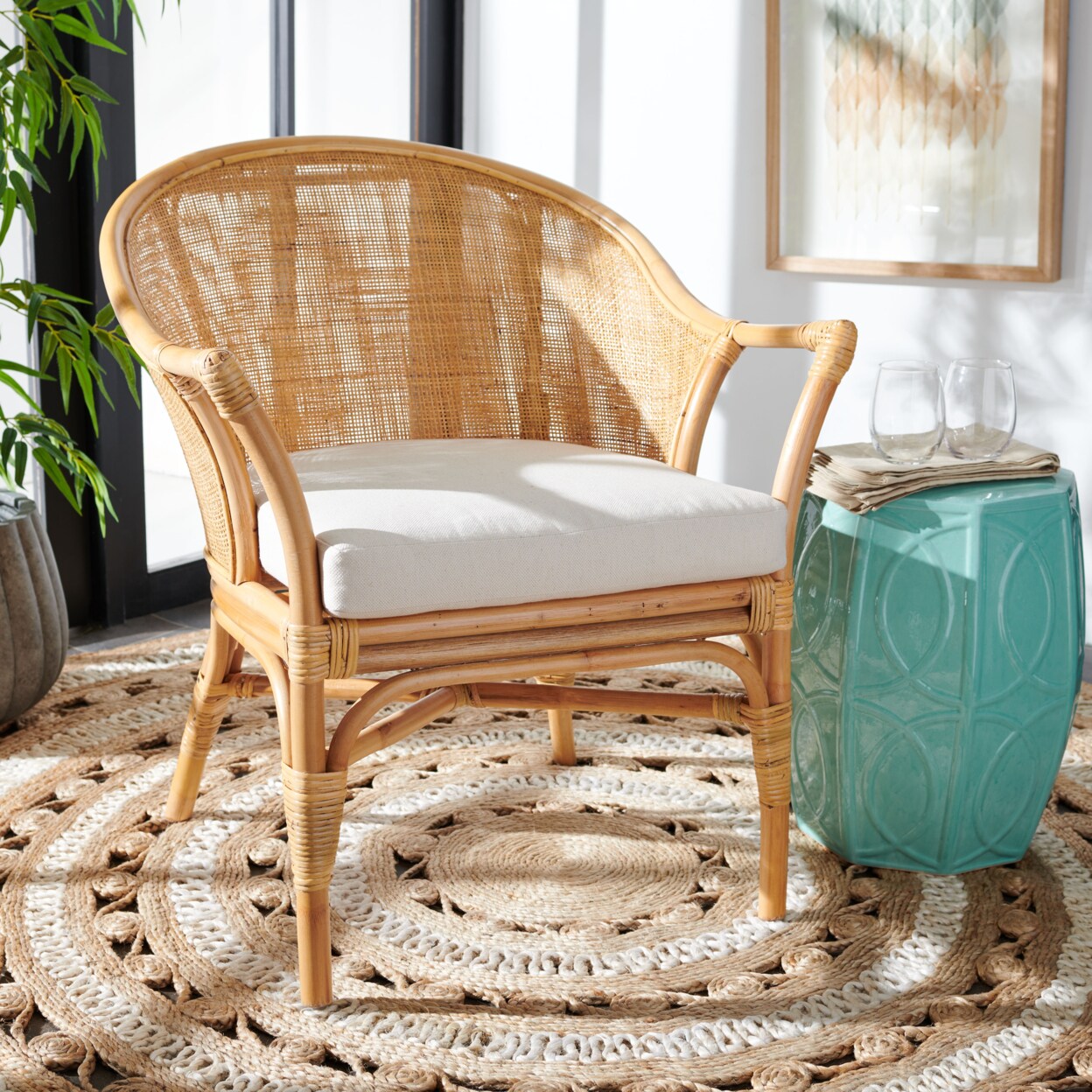 White rattan accent discount chair