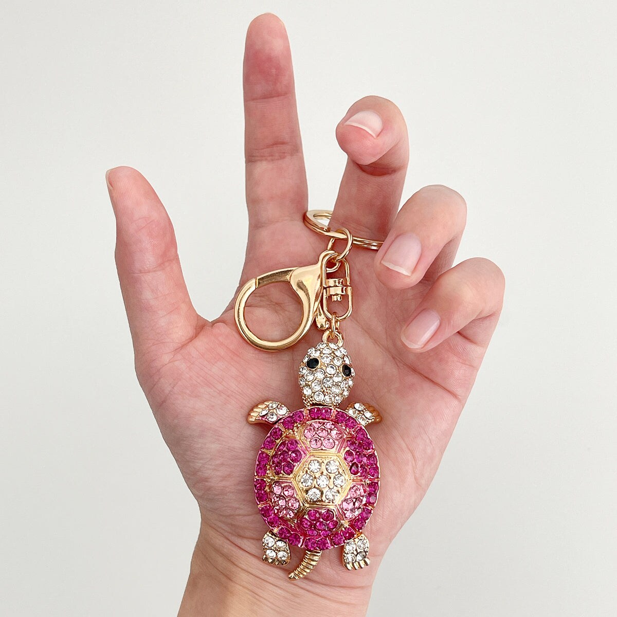 Wrapables Crystal Bling Key Chain Keyring Car Purse Handbag Pendant Charm, Pink Sea Turtle