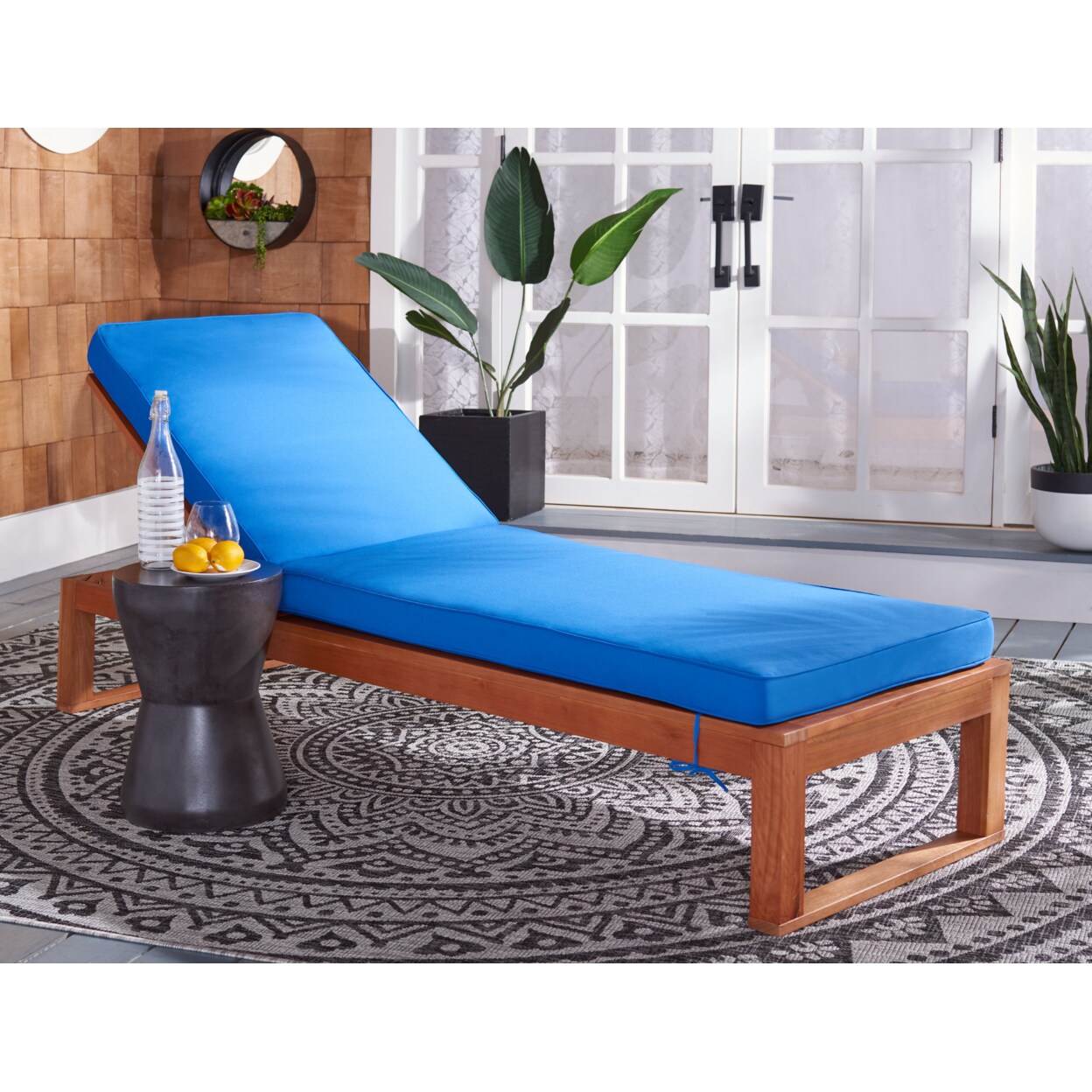 Safavieh Outdoor Collection Solano Chaise Sunlounger Natural Wood