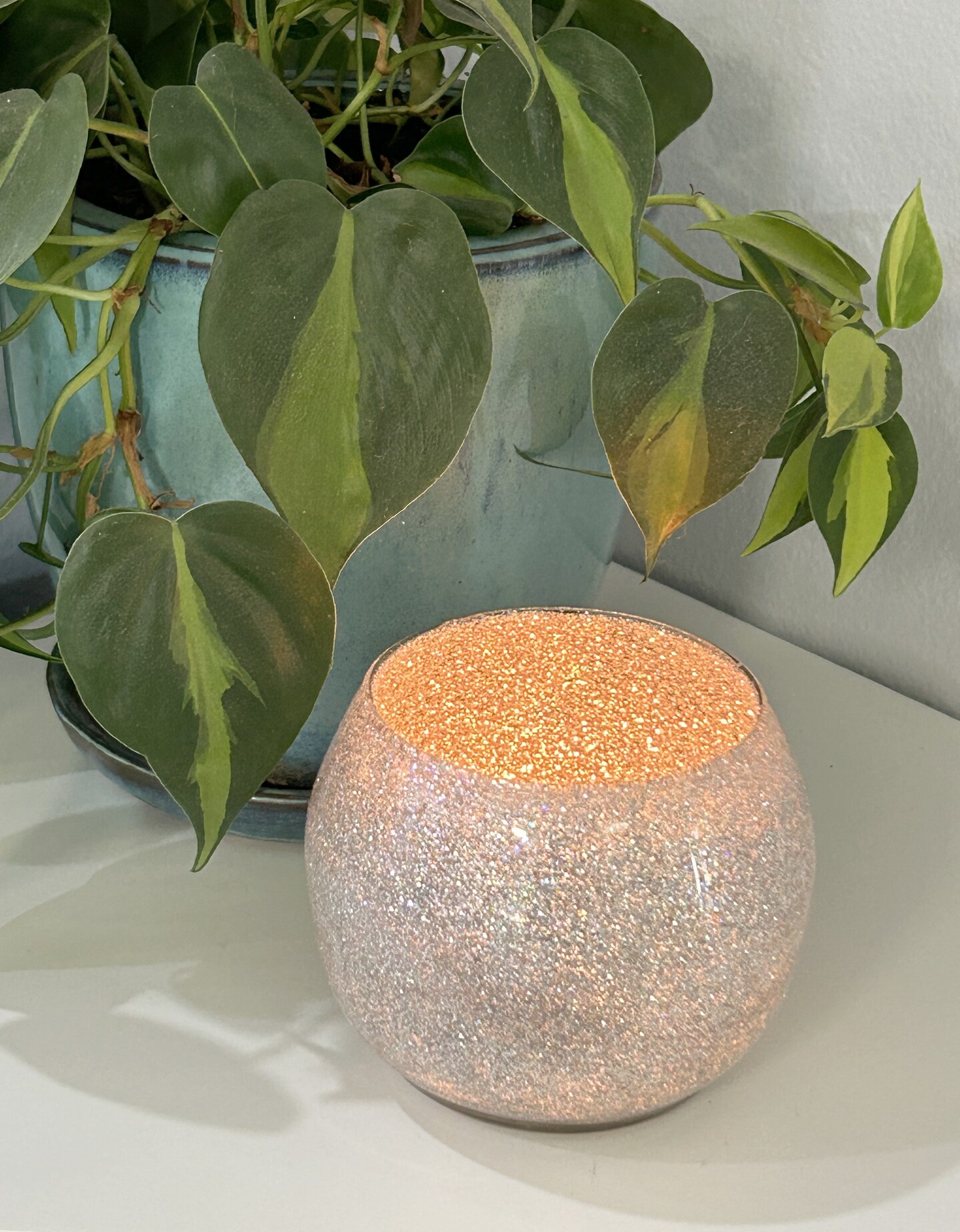 Simple glitter candle holder image 2