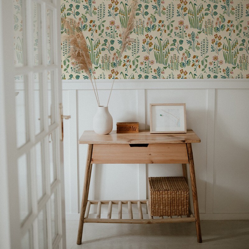 Tempaper Tallulah Belle by Novogratz Peel and Stick Wallpaper Multicolor