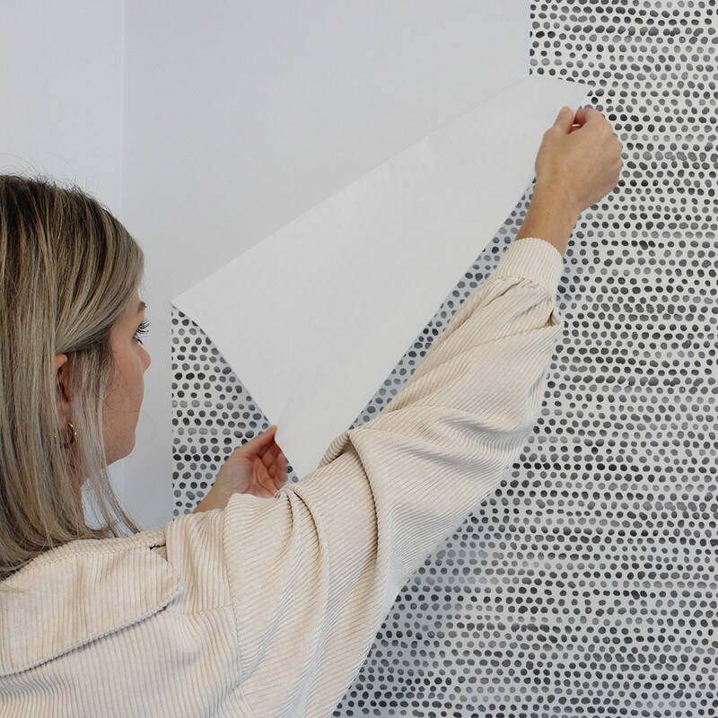 Tempaper Moire Dots Peel and Stick Wallpaper Black/White