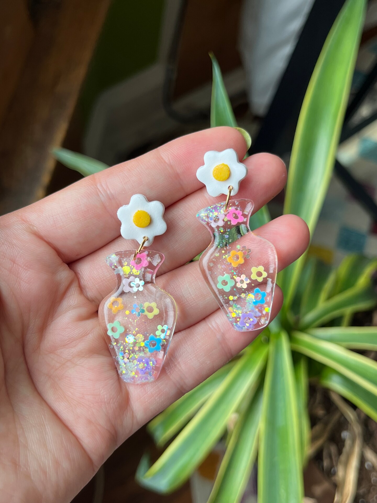 Lightweight 2025 earrings artificial