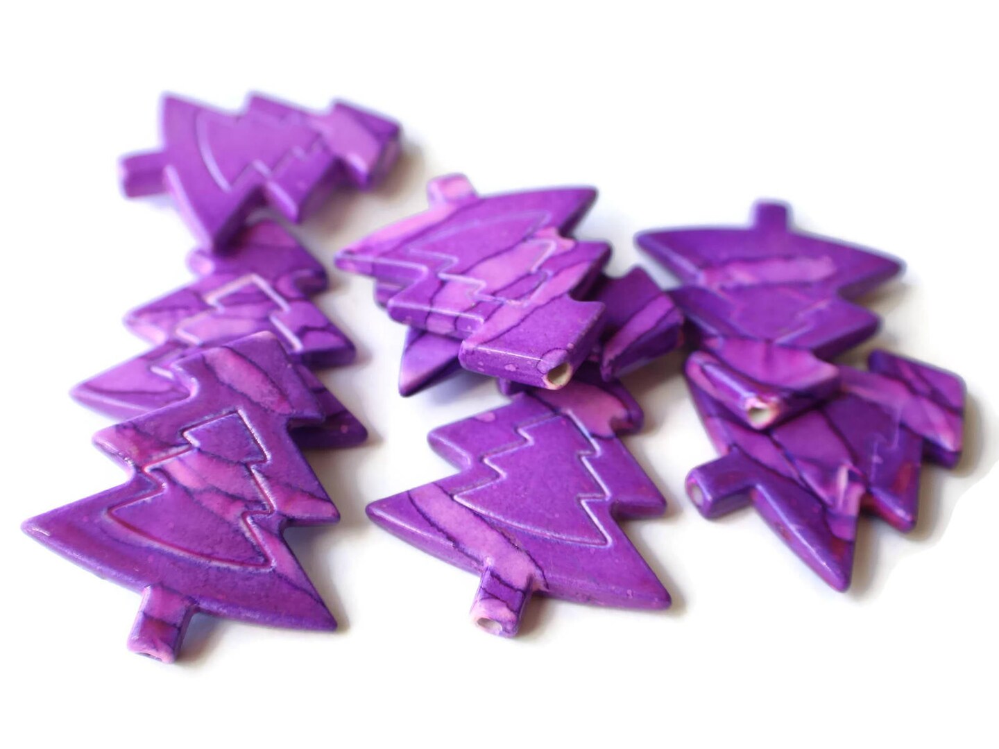 8 32mm Purple Plastic Pine Tree Beads - Christmas Tree Beads