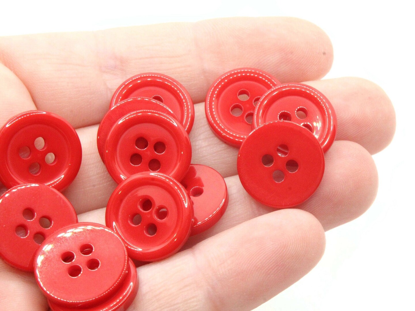 36 15mm Red Flat Round Plastic Four Hole Buttons