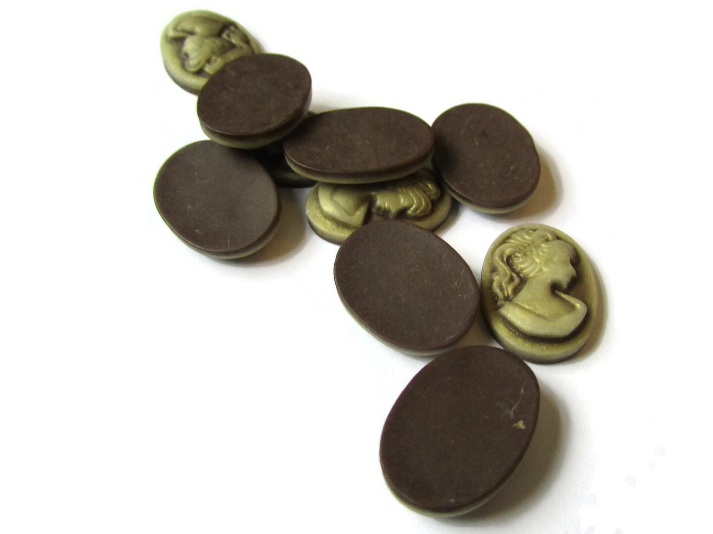 10 18mm x 13mm Caramel Brown Resin Cameo Cabochons - Greek Style Woman's Face