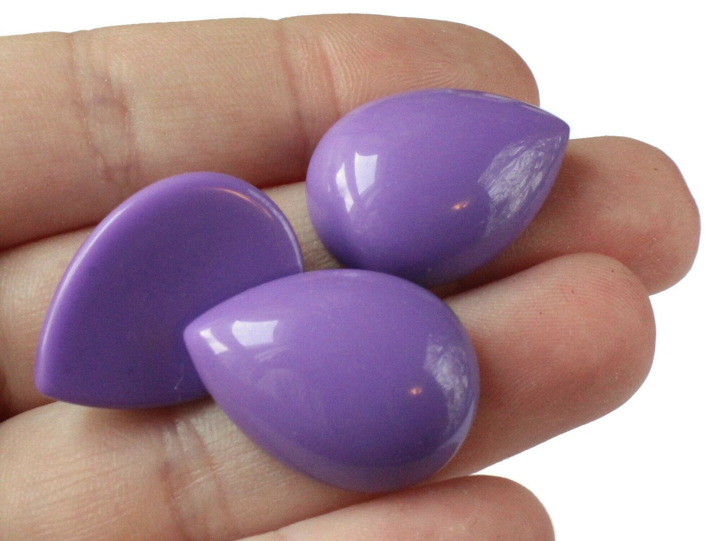 6 25mm Purple Teardrop Flat Back Vintage Lucite Cabochons