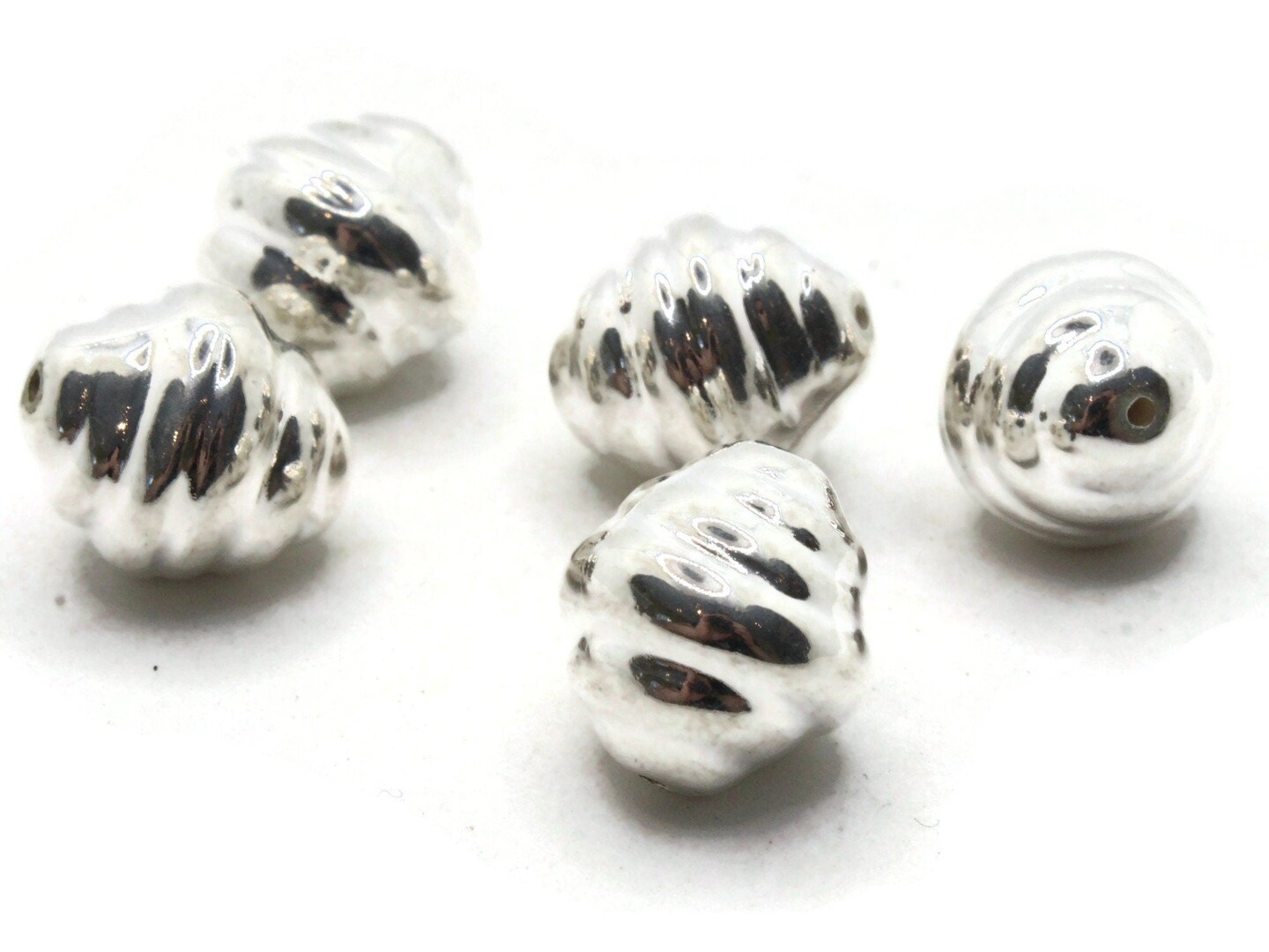 5 18mm Vintage Silver Plated Plastic Wrapped Bicone Beads