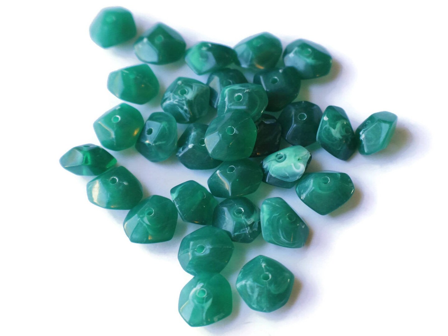 30 15mm Green Nugget Beads Plastic Beads Acrylic Beads