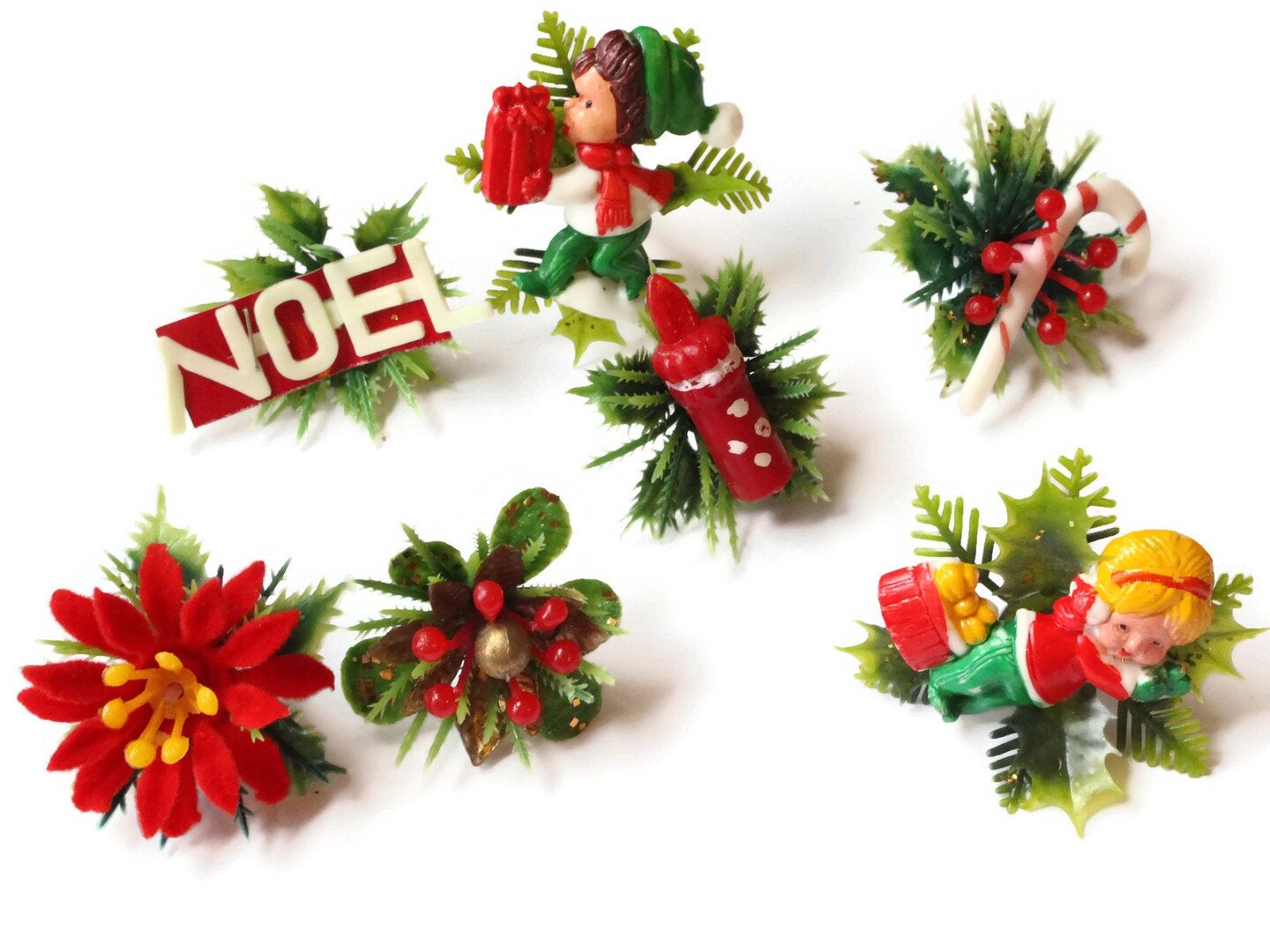 6 Pieces Vintage Christmas D&#xE9;cor Holiday Flower Decoration 1 to 2 inches Bits and Baubles bR2