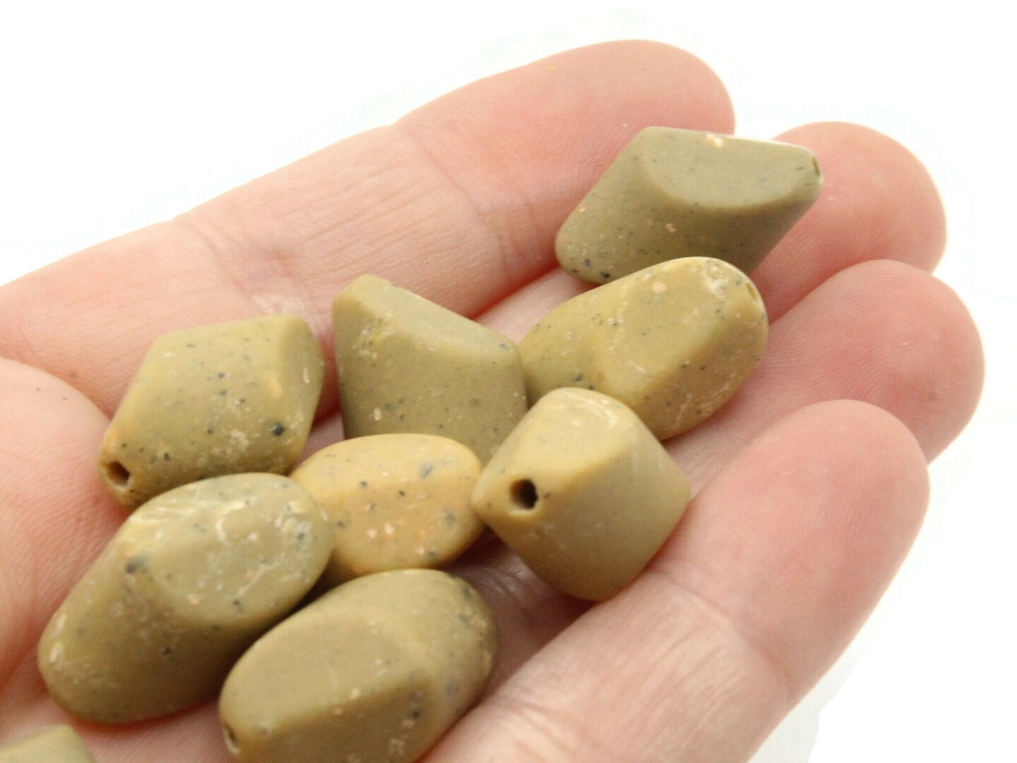 10 20mm Tan Diamond Beads with Black Specks - Vintage Plastic Beads