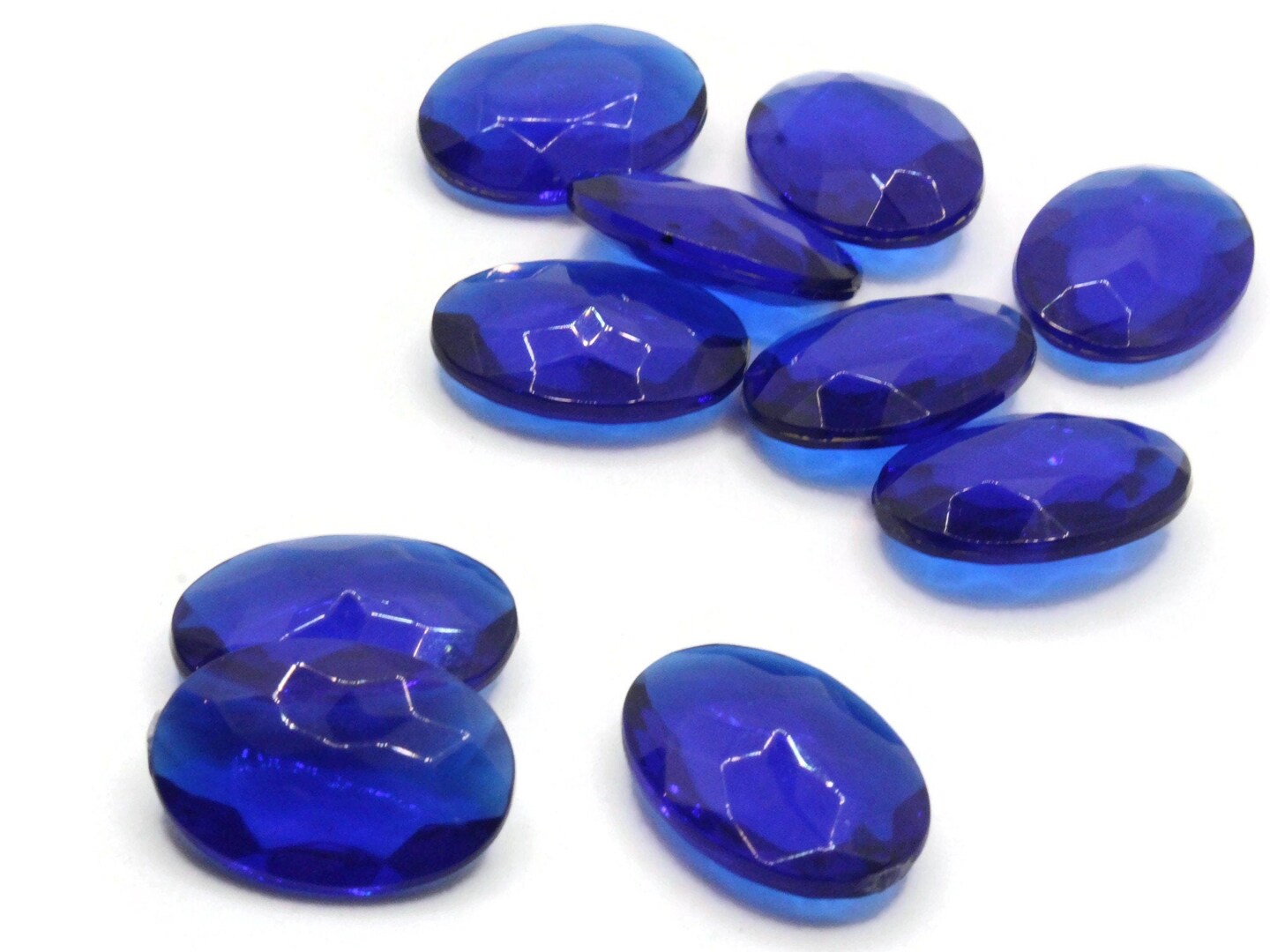 10 25mm Faceted Oval Sapphire Blue Vintage West Germany Plastic Rhinestone Cabochons