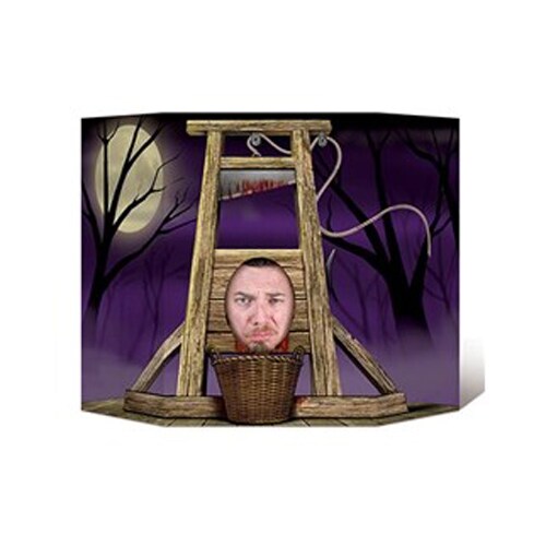 Guillotine Photo Prop