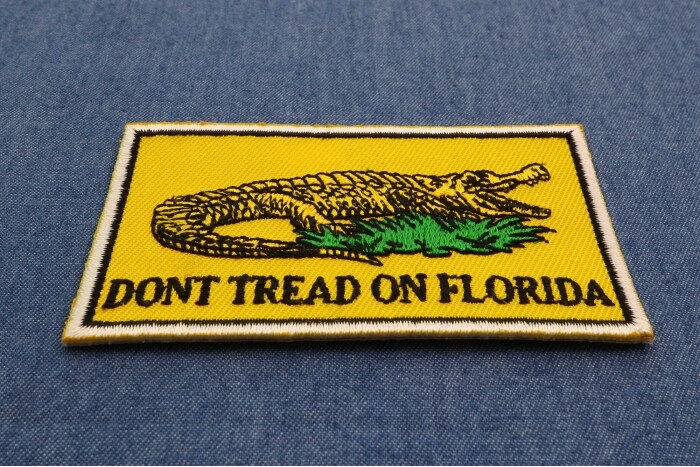Patch, Embroidered Patch (Iron-On or Sew-On), Don&#x27;t Tread On Florida Flag w/Alligator Live Free, 3&#x22; x 1.75&#x22;