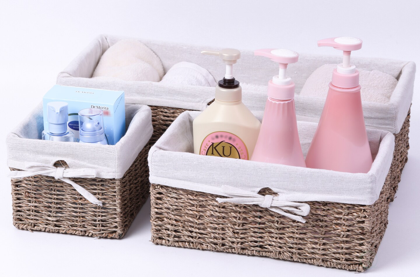 Seagrass Shelf Storage Baskets with Lining