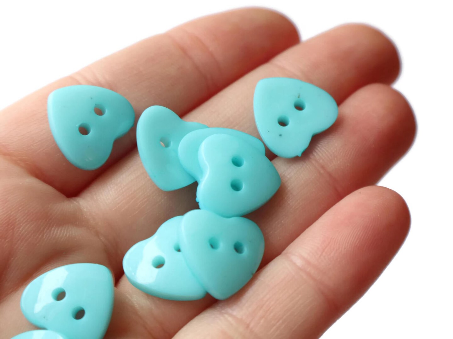 30 14mm Turquoise Heart Buttons Two Hole Plastic Buttons