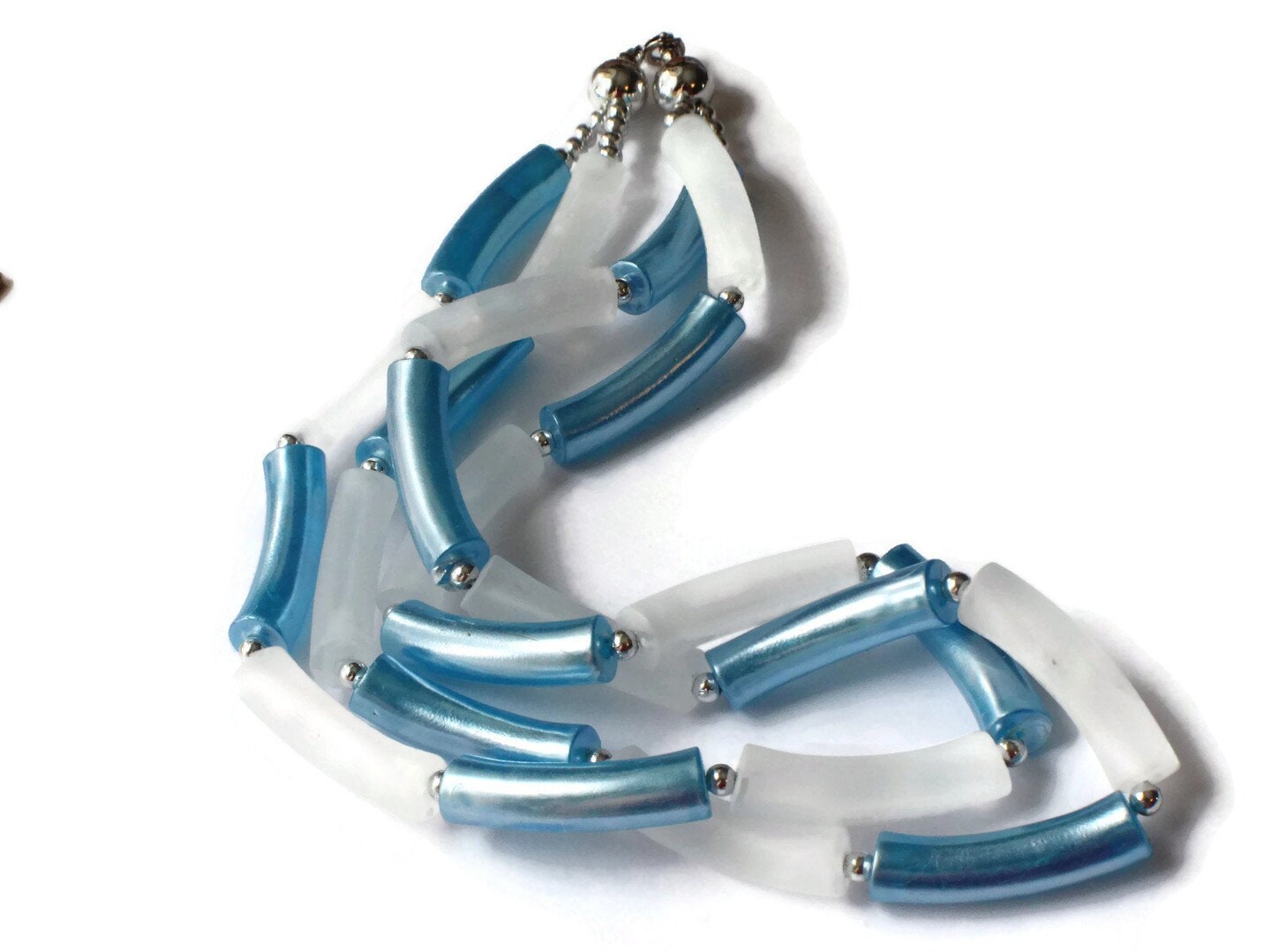 19 1/2 Inch Vintage Twisted Two Strand Blue and White Beaded Necklace - Plastic Tube Beads