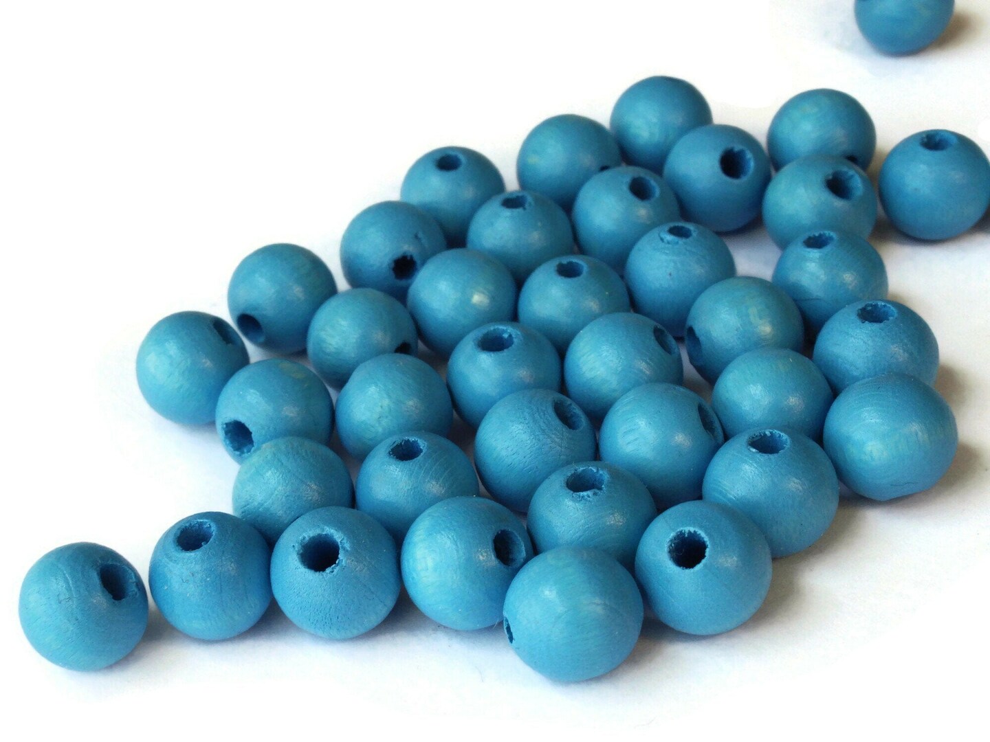 40 10mm Round Sky Blue Wood Beads Vintage Wooden Macrame Beads