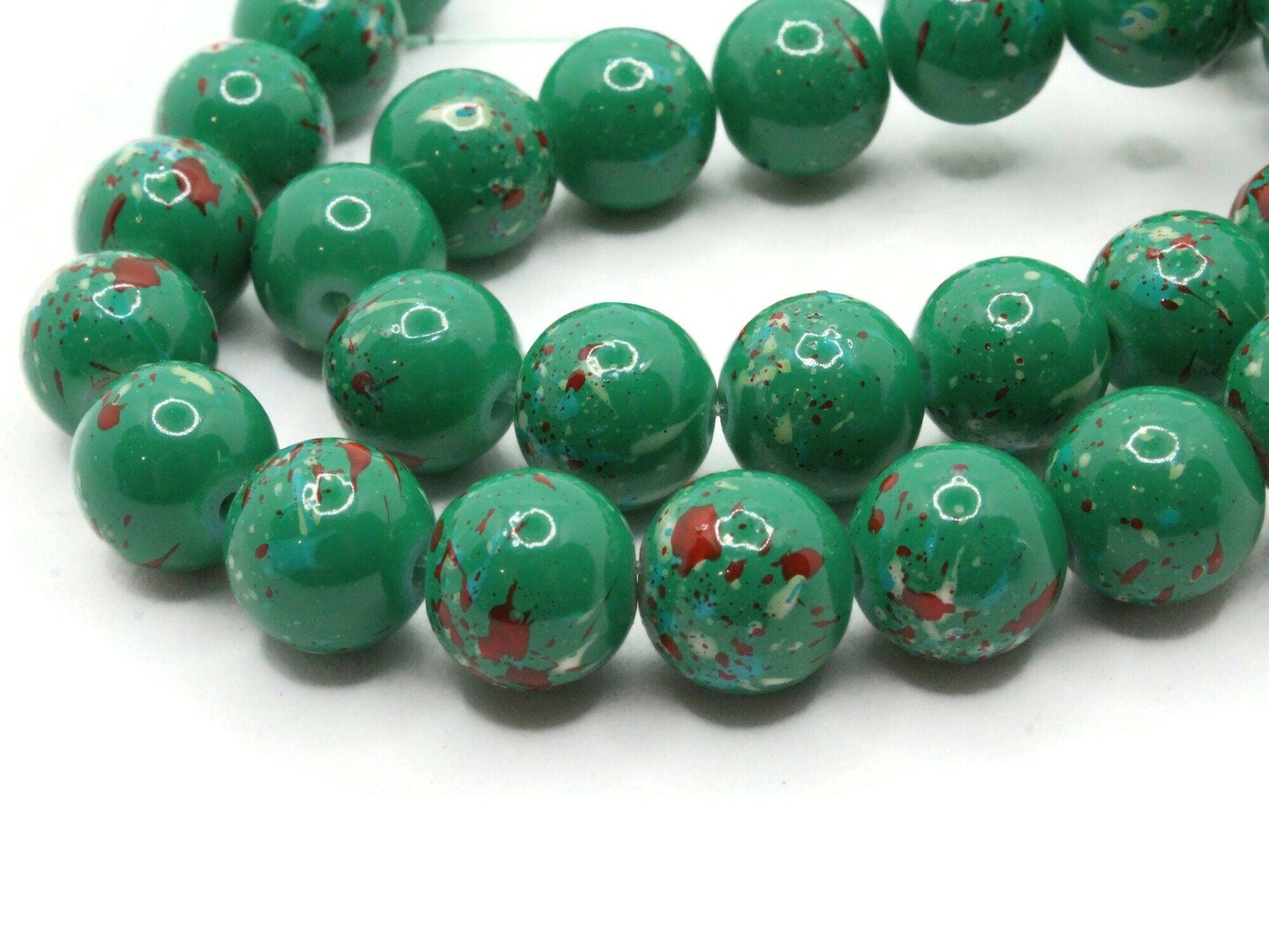 40 10mm Green and Red Splatter Paint Smooth Round Glass Beads