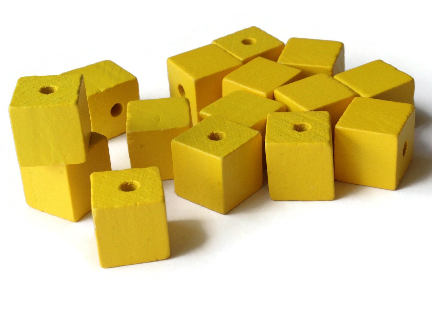 15 15mm Yellow Wooden Cube Beads
